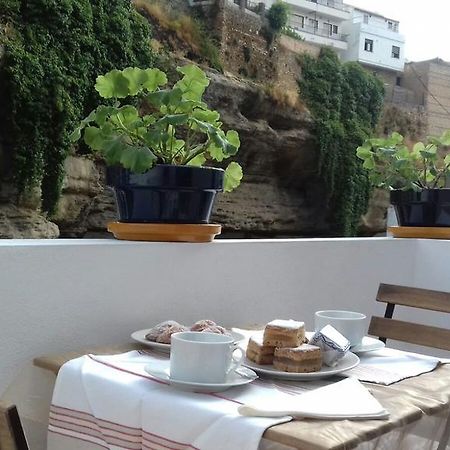 Casa Bajo La Roca Villa Setenil De Las Bodegas Bagian luar foto